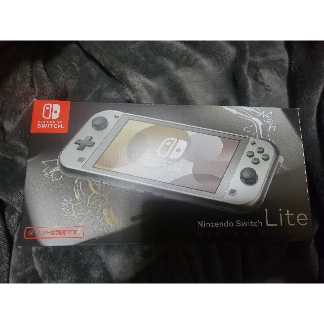 任天堂 Nintendo Switch Lite ディアルガ・パルキア エンタメ/ホビーのゲームソフト/ゲーム機本体(携帯用ゲーム機本体)の商品写真