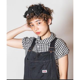 カシラ(CA4LA)の【美品】TWIGG HB 黒 カシラ　ca4la(ヘアバンド)