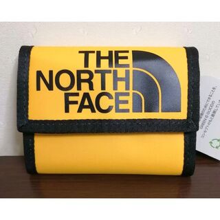 ザノースフェイス(THE NORTH FACE)の【新品】THE NORTH FACE BACE CAMP WALLET 黄色(折り財布)