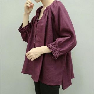 ネストローブ(nest Robe)のen-en スキッパーブラウス　ボルドー　美品　フランスリネン(シャツ/ブラウス(長袖/七分))