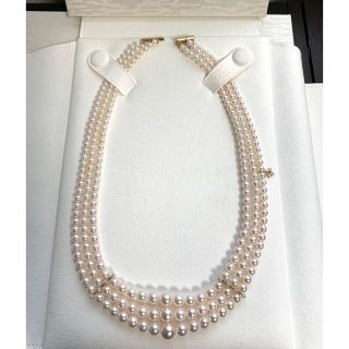 ミキモト(MIKIMOTO)の【超美品】ミキモトダイヤ付き3連パールネックレス　k18(ネックレス)