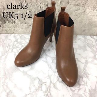 クラークス ブーツ(レディース)の通販 300点以上 | Clarksのレディース ...