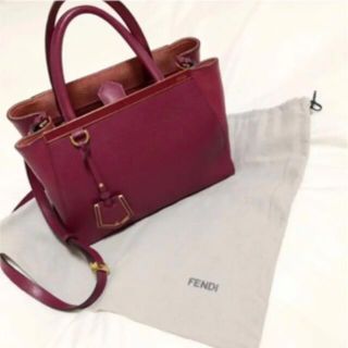 フェンディ(FENDI)の【美品】FENDI トゥージュールバッグ(ショルダーバッグ)