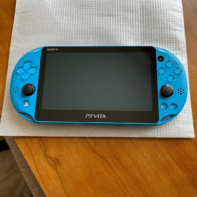 SONY(ソニー)のPlayStation®Vita Value Wi-Fiモデル アクア･ブルー エンタメ/ホビーのゲームソフト/ゲーム機本体(携帯用ゲーム機本体)の商品写真