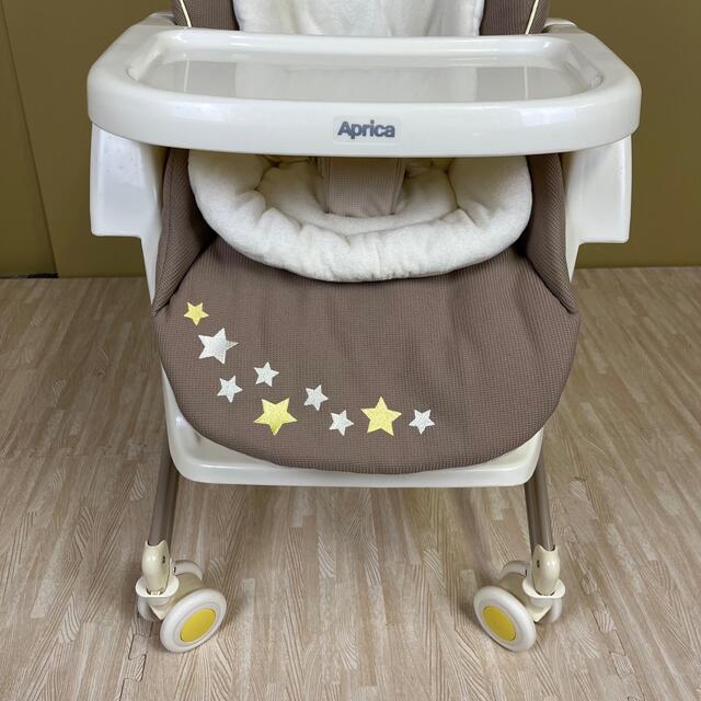 Aprica(アップリカ)の極上クリーニング済　☆美品☆　アップリカ　ハイローベッド＆チェア　ハニースター キッズ/ベビー/マタニティの寝具/家具(その他)の商品写真