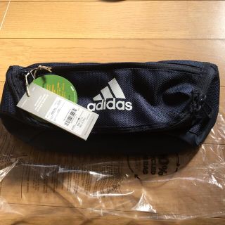 アディダス(adidas)のアディダス　ボディバッグ　ウエストバッグ　(ウエストポーチ)