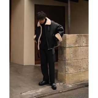 コモリ(COMOLI)のYOKE DETACHABLE COLLAR BOMBER サイズ3(レザージャケット)