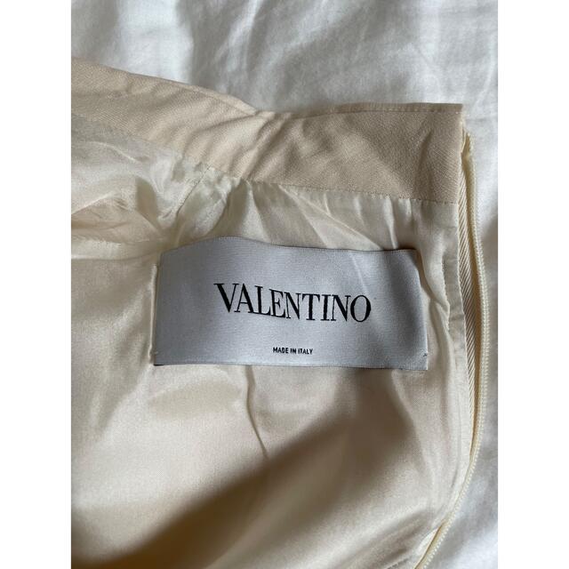 VALENTINO(ヴァレンティノ)のバレンティノ　ワンピース レディースのワンピース(ミニワンピース)の商品写真