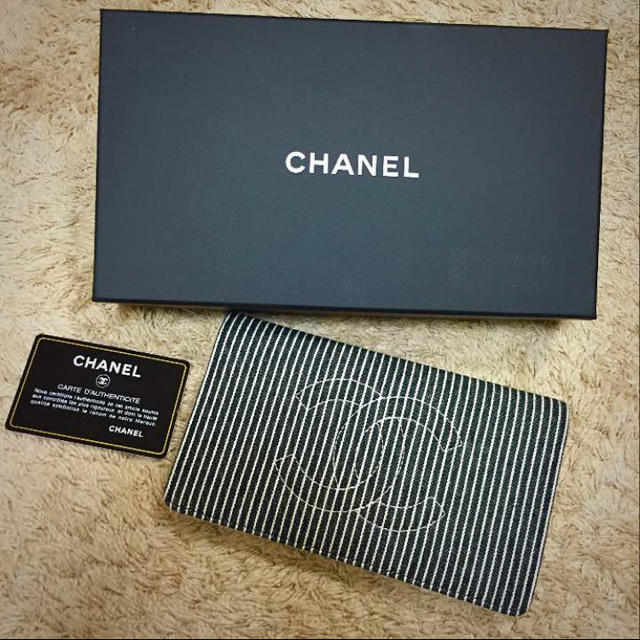 CHANEL(シャネル)のCHANEL 確実本物 デニム ストライプ 財布 ウォレット 長財布 新作 レディースのファッション小物(財布)の商品写真