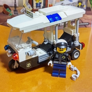 レゴ(Lego)のレゴ★ニンジャゴー トゥクトゥク＆トク（警官）ミニフィグ 美品 人気 レア(その他)