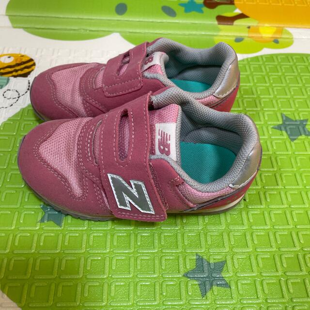 New Balance(ニューバランス)のニューバランス スニーカー 16センチ キッズ/ベビー/マタニティのキッズ靴/シューズ(15cm~)(スニーカー)の商品写真