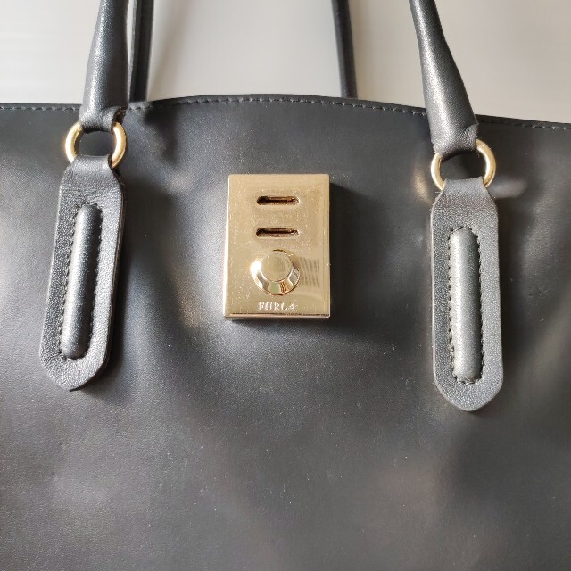 Furla(フルラ)のフルラ ショルダーバッグ レディースバッグ トートバッグ 牛革 レディースのバッグ(トートバッグ)の商品写真