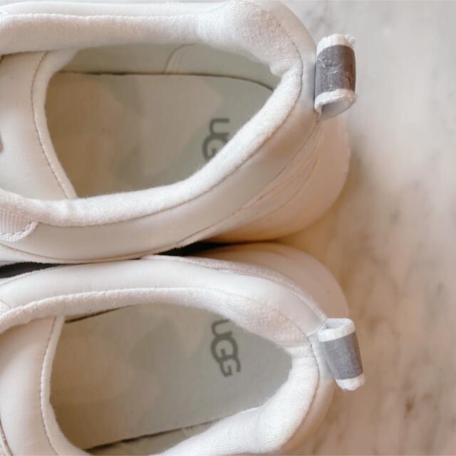 UGG(アグ)の✳︎未使用品✳︎ UGG LA Hills レディース WHITE 25.5cm レディースの靴/シューズ(スニーカー)の商品写真