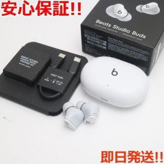 ビーツバイドクタードレ(Beats by Dr Dre)の新品同様 Beats Studio Buds ホワイト (ヘッドフォン/イヤフォン)