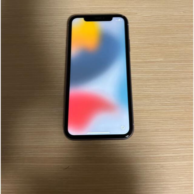 Apple(アップル)のiPhone 11 パープル　64 GB SIMフリー スマホ/家電/カメラのスマートフォン/携帯電話(スマートフォン本体)の商品写真