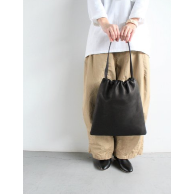 AETA アエタ ショルダーバッグM