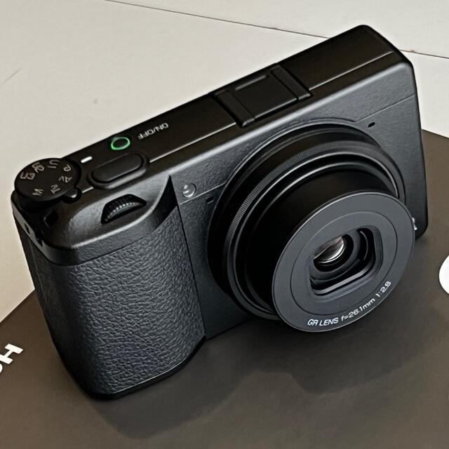 RICOH(リコー)の★新品同様★RICOH GR IIIx 限定リング付 スマホ/家電/カメラのカメラ(コンパクトデジタルカメラ)の商品写真