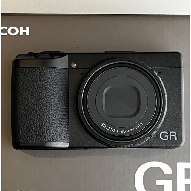 RICOH(リコー)の★新品同様★RICOH GR IIIx 限定リング付 スマホ/家電/カメラのカメラ(コンパクトデジタルカメラ)の商品写真