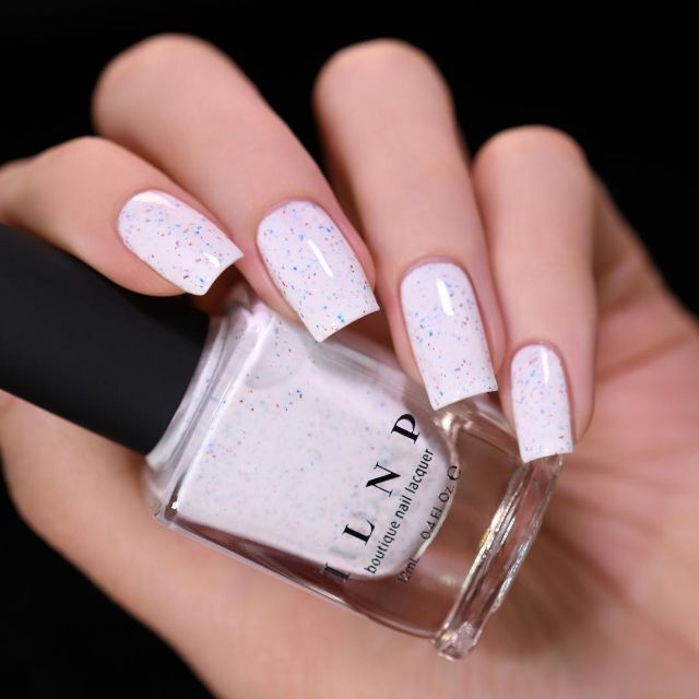 海外ブランド　ネイルポリッシュ　ILNP②funlacque