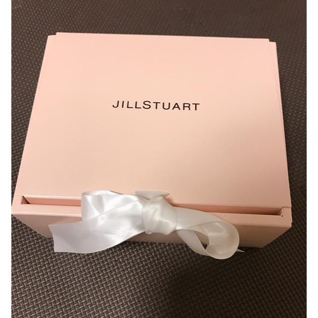 JILLSTUART(ジルスチュアート)のJILLSTUART タオルセット レディースのファッション小物(ハンカチ)の商品写真
