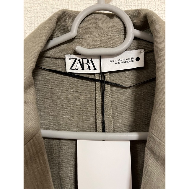 ZARA(ザラ)のZARA ストライプ リネンブレンド ブレザー　M カーキ レディースのジャケット/アウター(テーラードジャケット)の商品写真