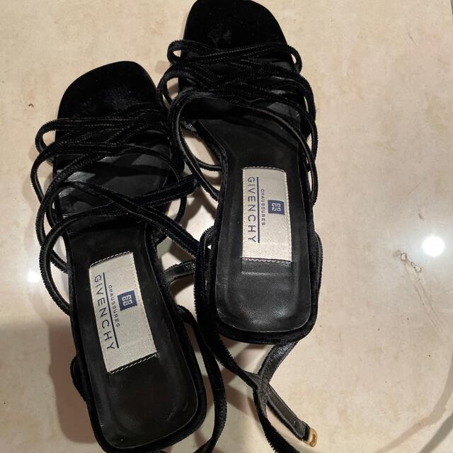 GIVENCHY(ジバンシィ)のジバンシーのベルベットサンダル レディースの靴/シューズ(サンダル)の商品写真