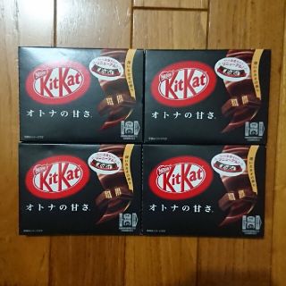 ネスレ(Nestle)のキットカット (3枚入り) 黒 オトナの甘さ 4箱(菓子/デザート)