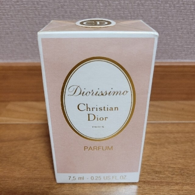 Christian Dior(クリスチャンディオール)のDior　ディオリッシモ　香水　ディオール　7.5ml コスメ/美容の香水(香水(女性用))の商品写真