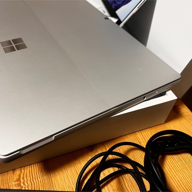 Microsoft(マイクロソフト)のSurface Pro8 i7-1185G7 16gb 256GB Office スマホ/家電/カメラのPC/タブレット(ノートPC)の商品写真