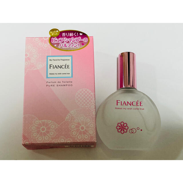 FIANCEE(フィアンセ)の【新品】フィアンセ パルファンドトワレ　ピュアシャンプー 50ml ※箱無し コスメ/美容の香水(香水(女性用))の商品写真