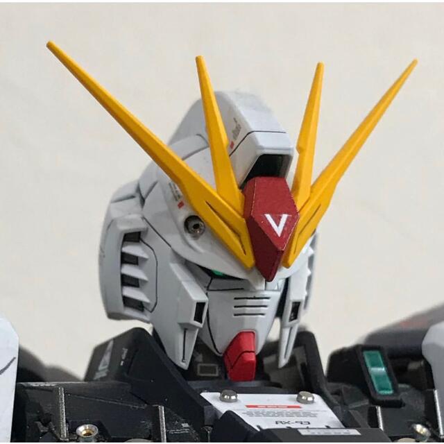ブランド品専門の - BANDAI 《◎MG 塗装済み完成品◎メタルパーツ多 ν