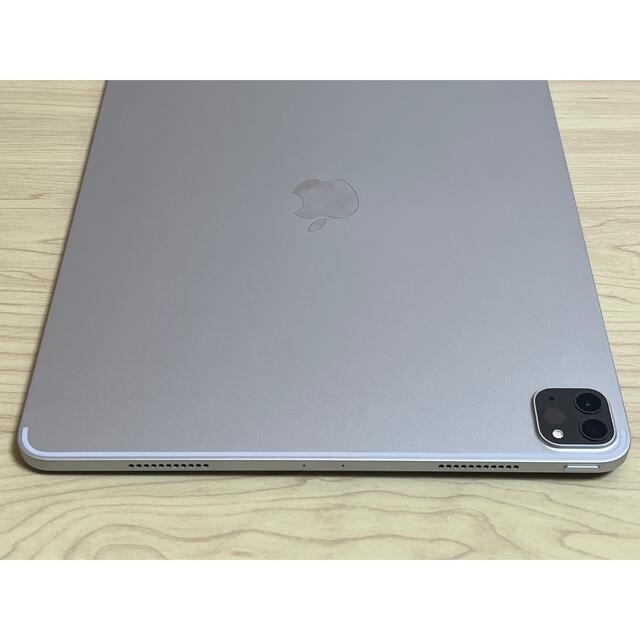 Apple(アップル)のiPad pro 12.9インチ 第5世代 Wi-Fi 256GB シルバー スマホ/家電/カメラのPC/タブレット(タブレット)の商品写真