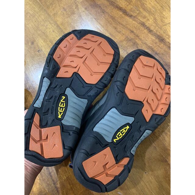 KEEN(キーン)のKEEN キッズ　トレッキングシューズ　22cm キッズ/ベビー/マタニティのキッズ靴/シューズ(15cm~)(アウトドアシューズ)の商品写真