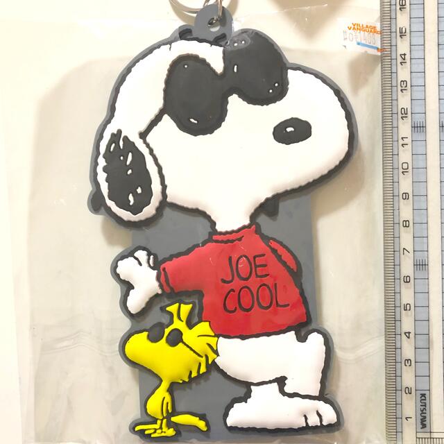 SNOOPY(スヌーピー)のラバーICカードケース　Joe Cool レディースのファッション小物(パスケース/IDカードホルダー)の商品写真