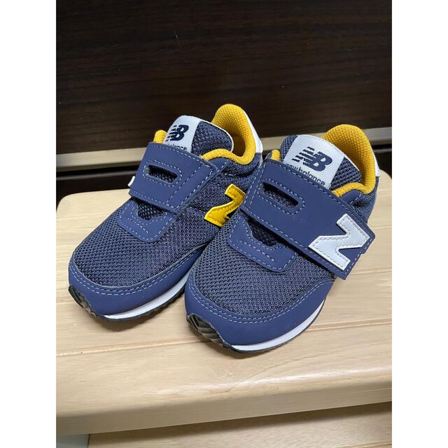 New Balance(ニューバランス)の【美品】ニューバランス　スニーカー キッズ/ベビー/マタニティのベビー靴/シューズ(~14cm)(スニーカー)の商品写真