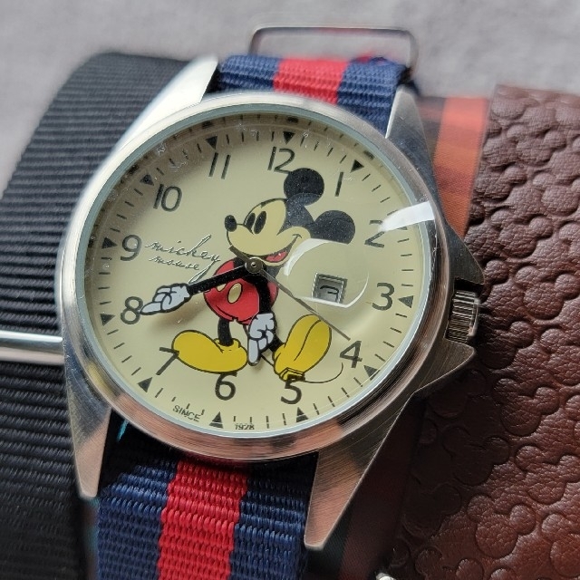 Disney - Disney ミッキーマウス 腕時計 限定300個 ディズニー レア