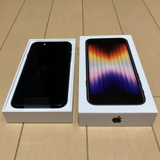 アイフォーン(iPhone)の iPhone SE 第3世代 64GB 新品未使用(スマートフォン本体)