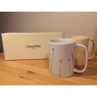 カルバンクライン(Calvin Klein)の【未使用】Calvin Klein home ペアマグカップ(グラス/カップ)