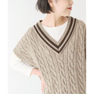 スローブイエナ(SLOBE IENA)のOldderby Knitwear 別注クリケットケーブルニットベスト(ニット/セーター)