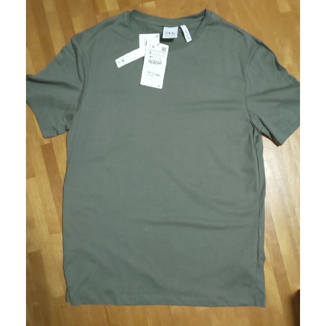 ZARA(ザラ)のZARA Tシャツ メンズのトップス(Tシャツ/カットソー(半袖/袖なし))の商品写真