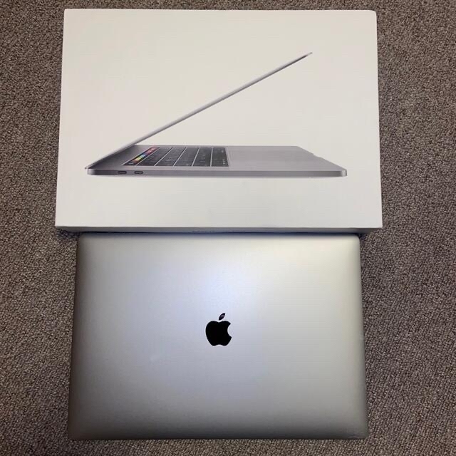 【極美品】MacBook Pro 2019 16gb i7 15インチ