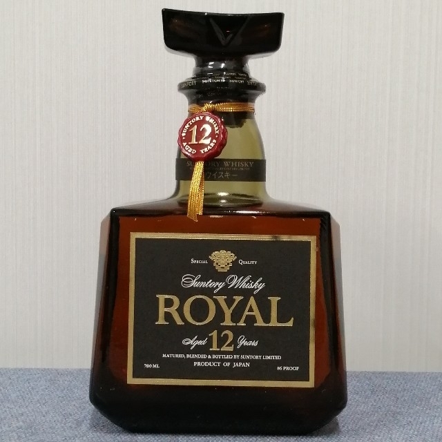 サントリー - サントリーローヤル12年 黒ラベル 700ml 43% 箱 サントリー - サントリーローヤル12年 黒ラベル 700ml 43% 箱