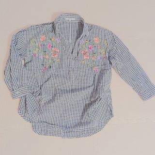 イッツデモ(ITS'DEMO)の花柄刺繍七分袖シャツ(シャツ/ブラウス(長袖/七分))