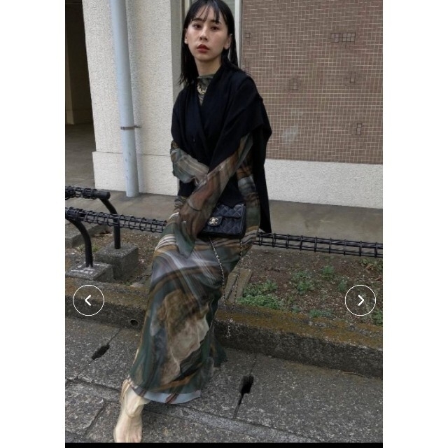 Ameri VINTAGE(アメリヴィンテージ)のCROOKED STRATUM SHEER DRESS グリーン Sサイズ レディースのワンピース(ロングワンピース/マキシワンピース)の商品写真