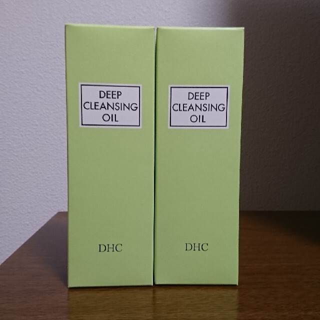 DHC(ディーエイチシー)のDHCクレンジングオイル200ml 2本 コスメ/美容のスキンケア/基礎化粧品(クレンジング/メイク落とし)の商品写真