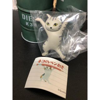 ネコのペンおき:サバトラ🐈(その他)