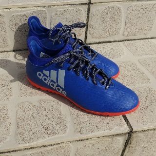 アディダス(adidas)のサッカートレーニングシューズ(シューズ)