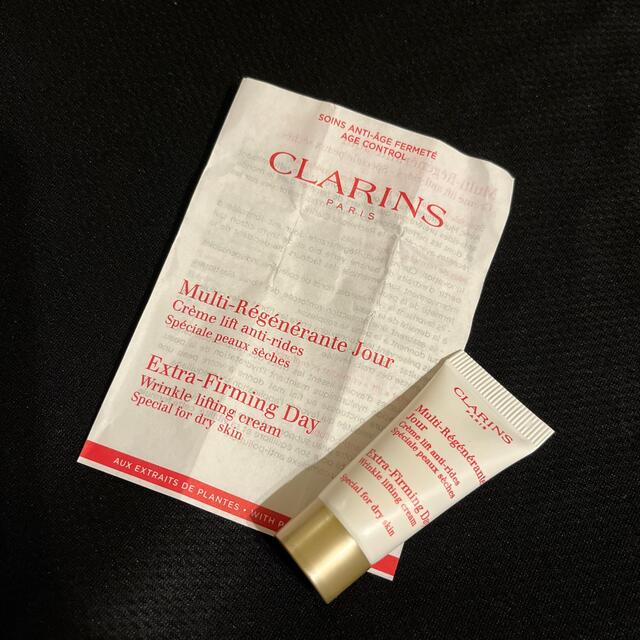 CLARINS(クラランス)のCLARINS サンプル コスメ/美容のスキンケア/基礎化粧品(美容液)の商品写真