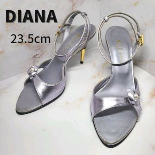 ダイアナ(DIANA)の【送料無料】DIANA　サンダル　23.5cm　シルバー(サンダル)