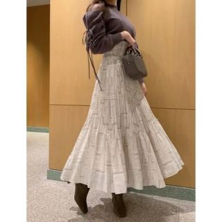 スナイデル Sustainableシャーリングステッチスカート セルフォード